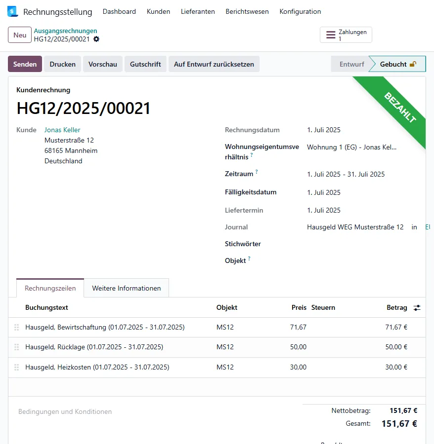 Hausgeld-Rechnung mit Wohnungseigentumsverhältnis, Zeitraum und drei Zeilen für Bewirtschaftung, Rücklage und Heizkosten, gebucht auf das Gebäude